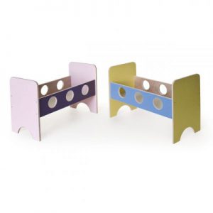 מיטת בובה גדולה